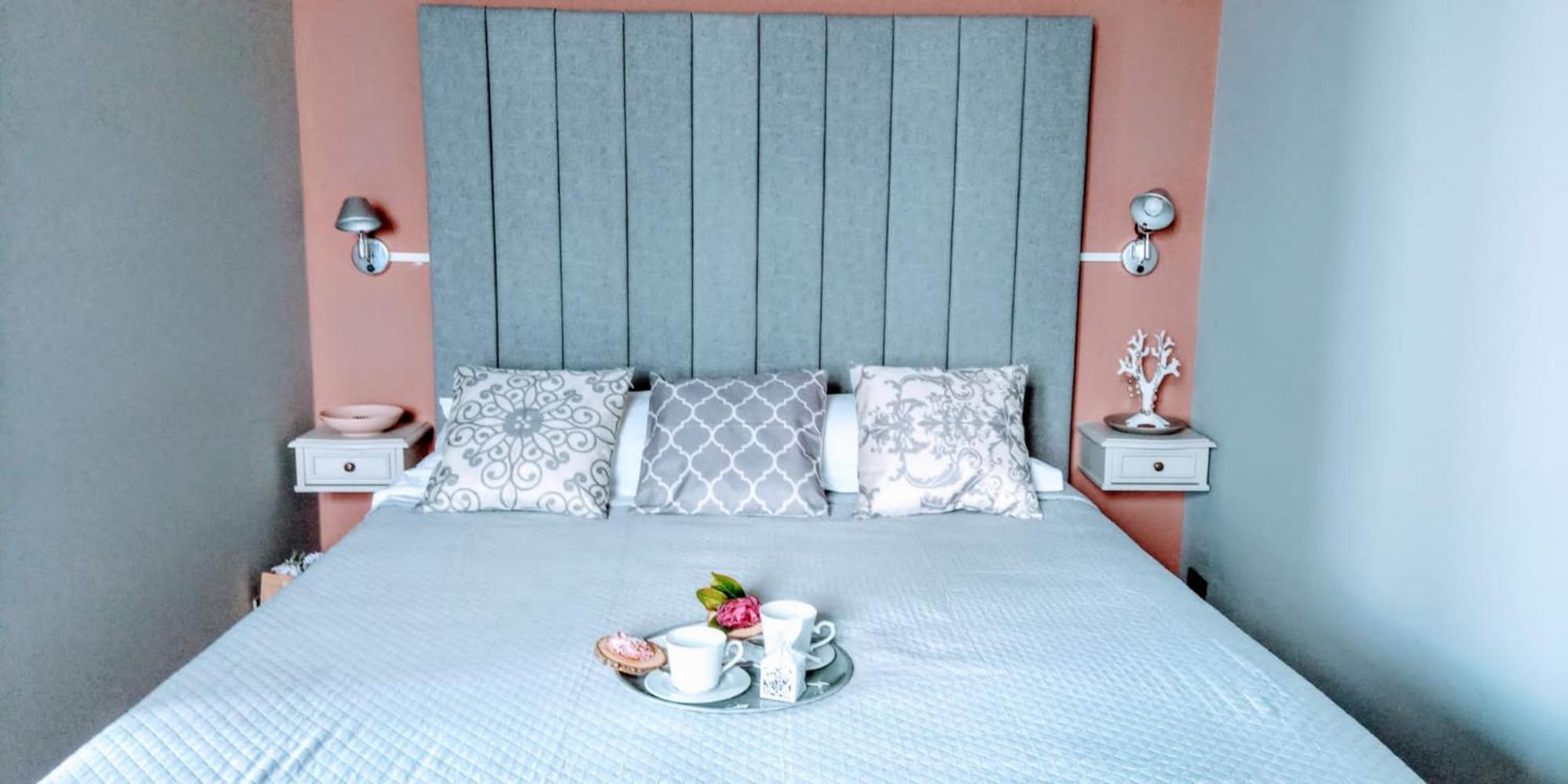 Hotel La Rondinella 카네로 리비에라 외부 사진