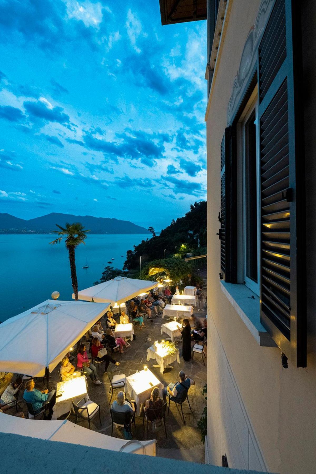 Hotel La Rondinella 카네로 리비에라 외부 사진