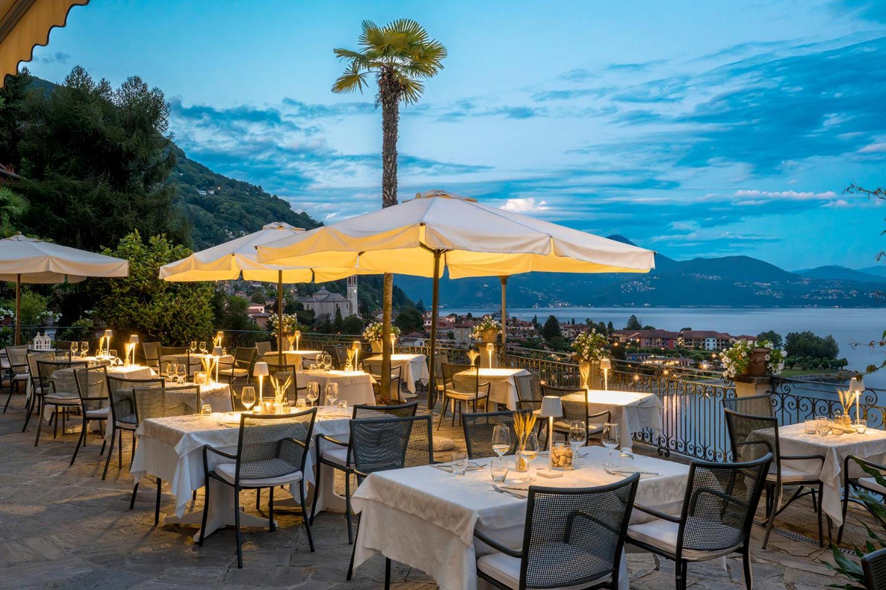 Hotel La Rondinella 카네로 리비에라 외부 사진