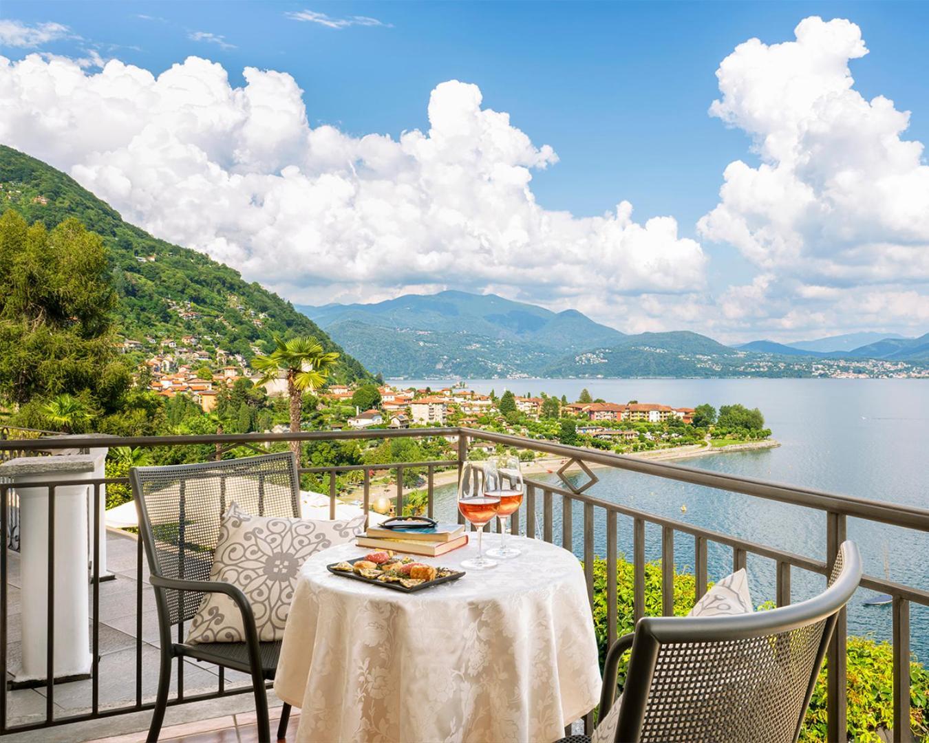 Hotel La Rondinella 카네로 리비에라 외부 사진