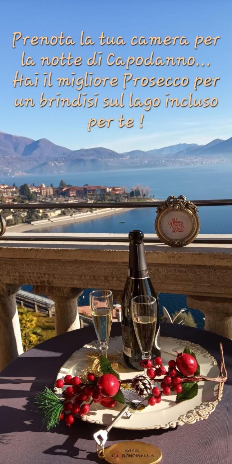 Hotel La Rondinella 카네로 리비에라 외부 사진
